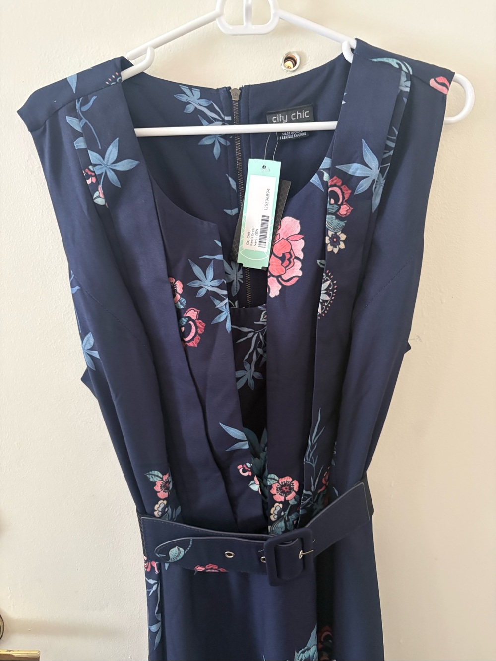 City Chic Women Sz 20W Aika floral A line belted midi dress - Picture 2 of 11